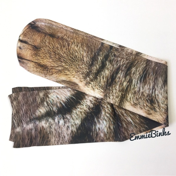 New 3D Over The Knee Realistic Fur Cat Lightweight Socks / Stretch Stockings - Picture 6 of 12